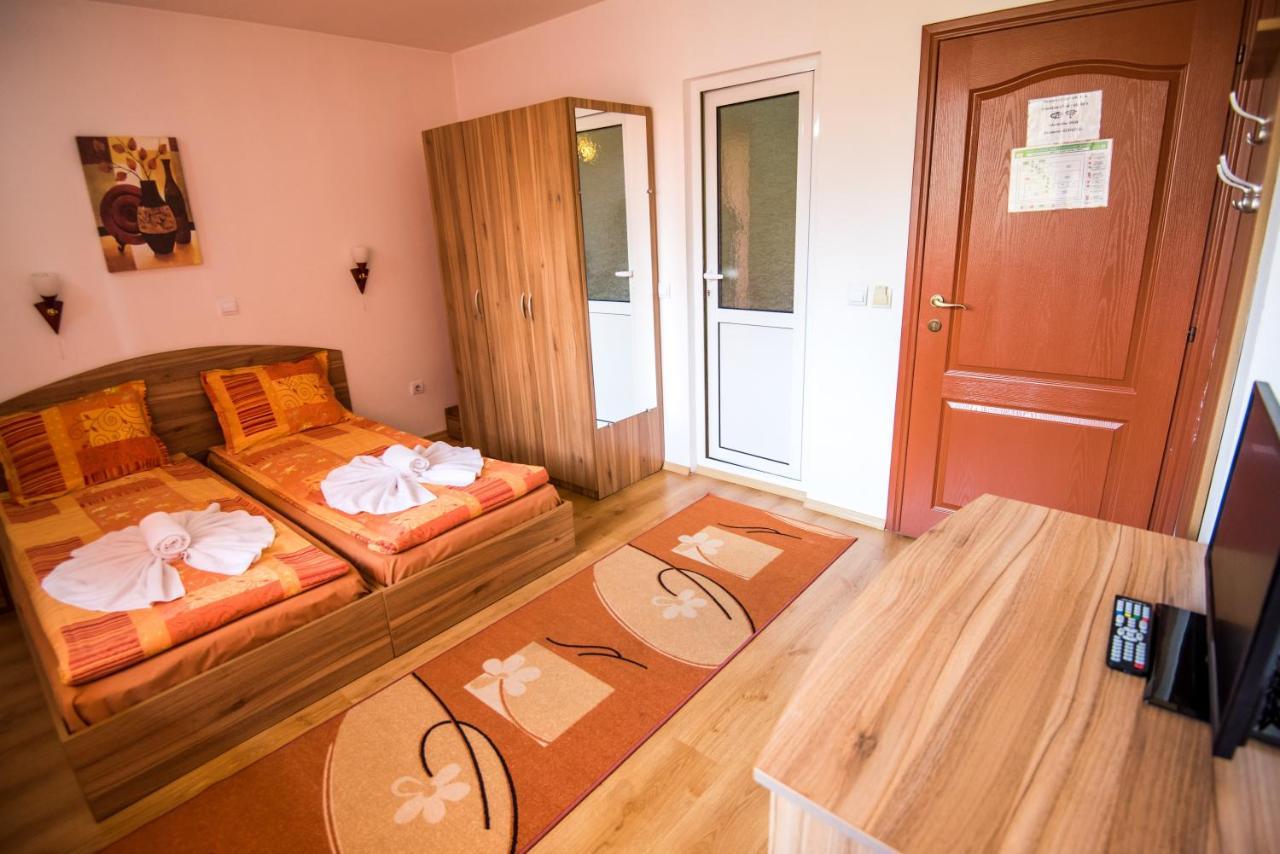 Vien Guest House Bansko Bagian luar foto